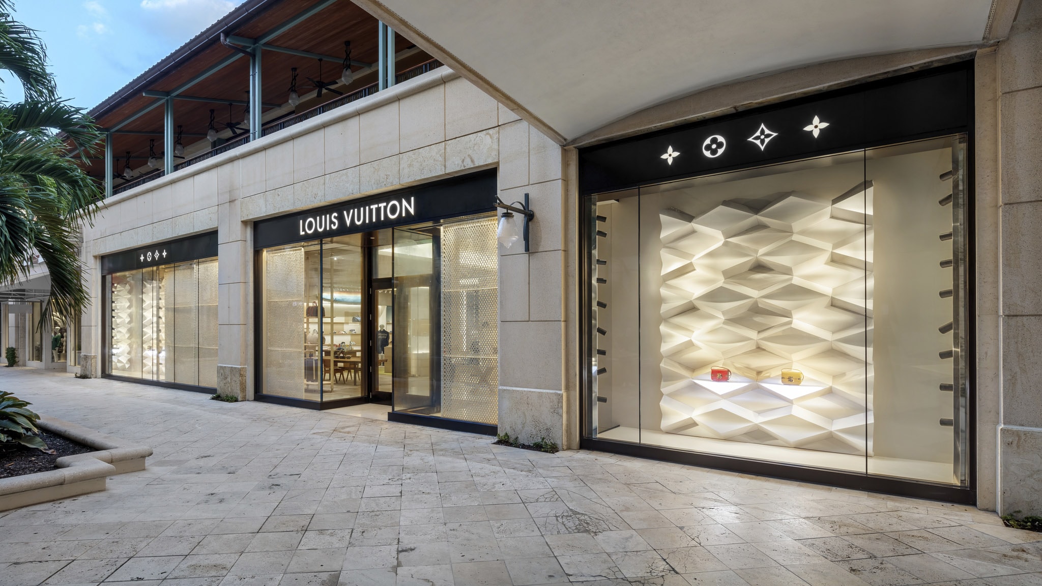 Louis Vuitton Miami Coral Gables Store in Coral Gables , United States