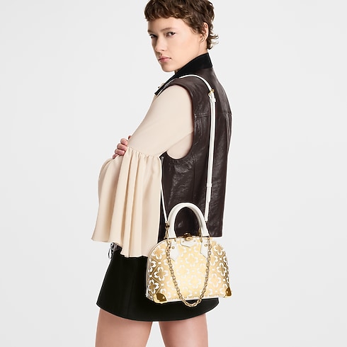 Alma Trunk BB Fashion Leather in Bags and Small Leather Goods's Women Bags LV Icons collections by Louis Vuitton (Product zoom)