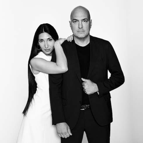 طاولة Anemona MM من تصميم Atelier Biagetti in الصناديق، السفر والمنزل's المنزل وفن المائدة الأثاث collections by Louis Vuitton