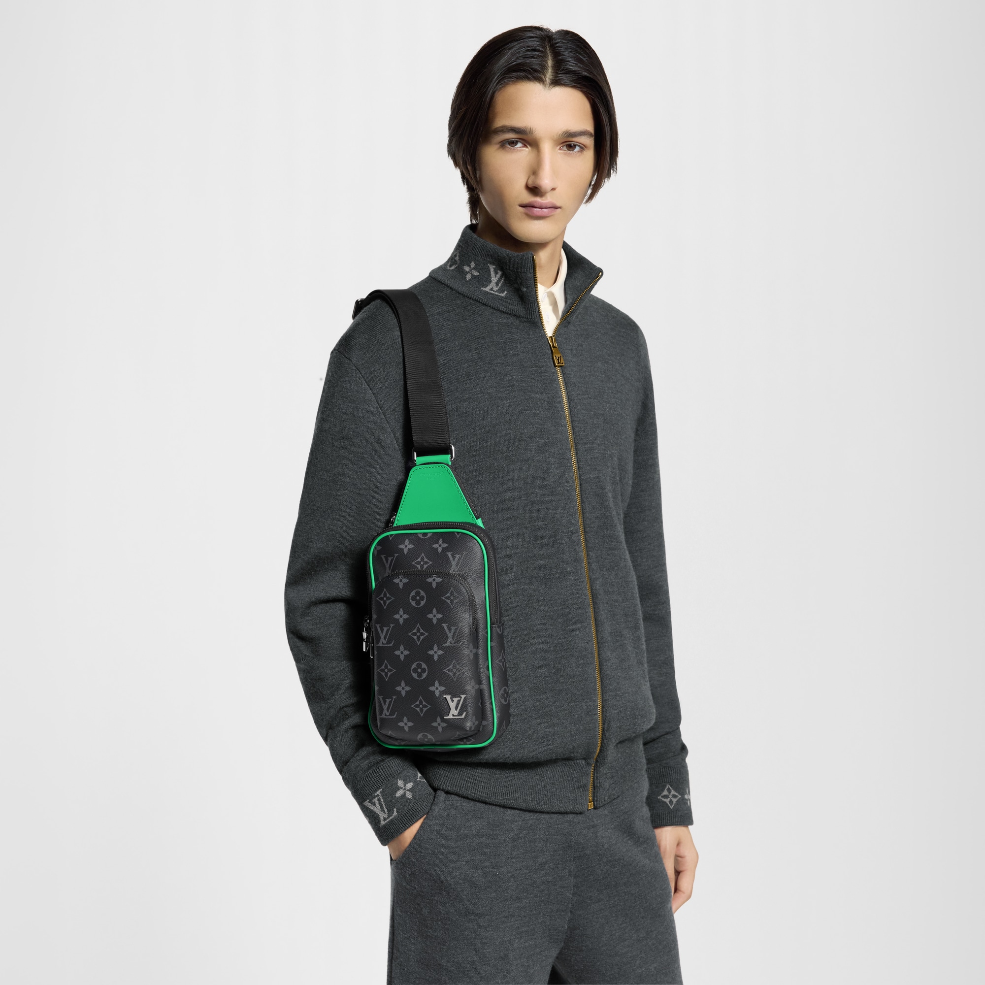 Avenue Slingbag PM Monogram Eclipse in Bags and Small Leather Goods