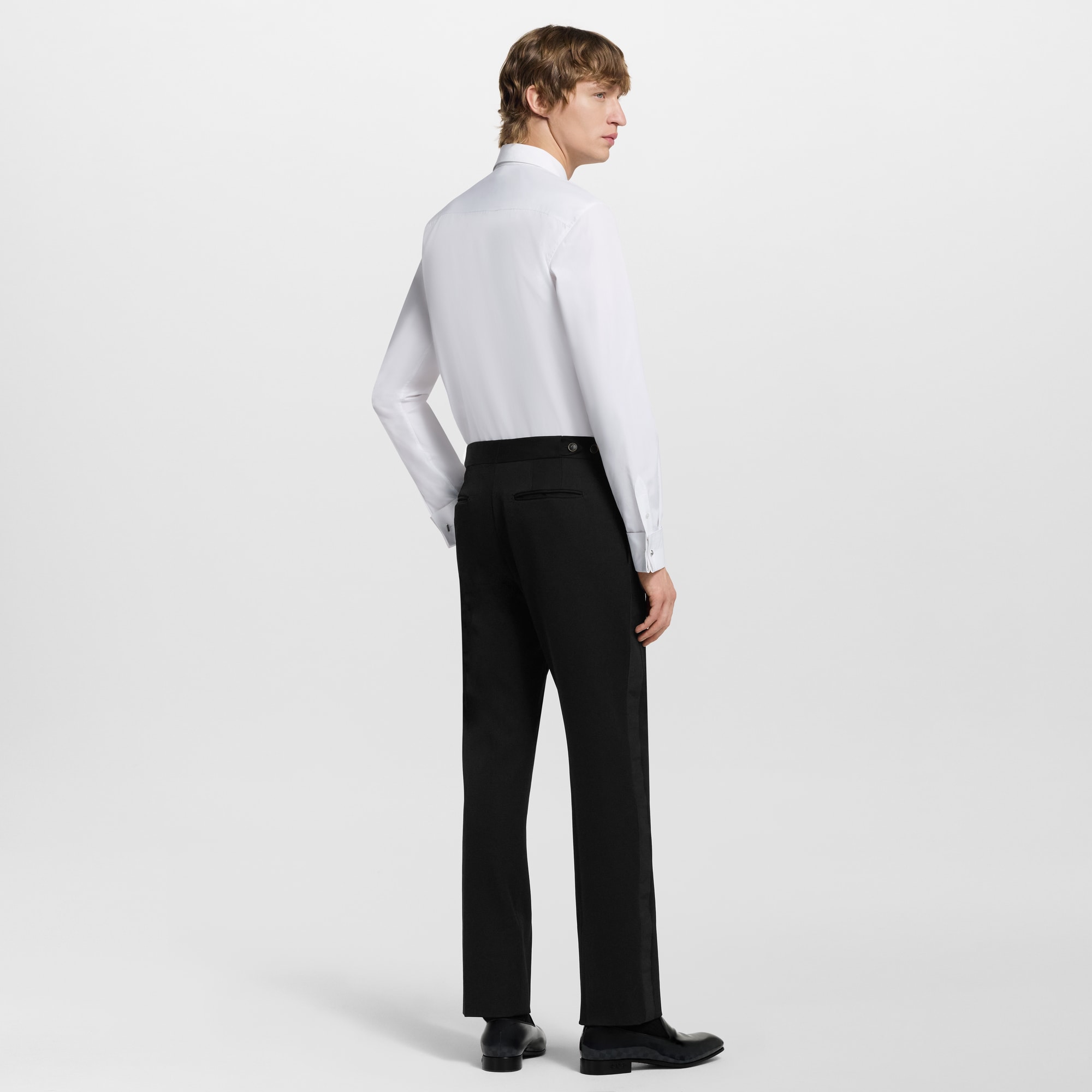 قميص بياقة بمريول أمامي للمساء  in الرجال