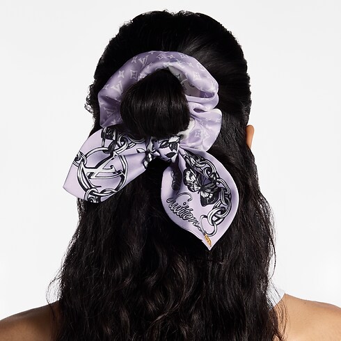 Blooming Monogram Scrunchy S00 in Women's Accessories Hair Accessories collections by Louis Vuitton (Product zoom)