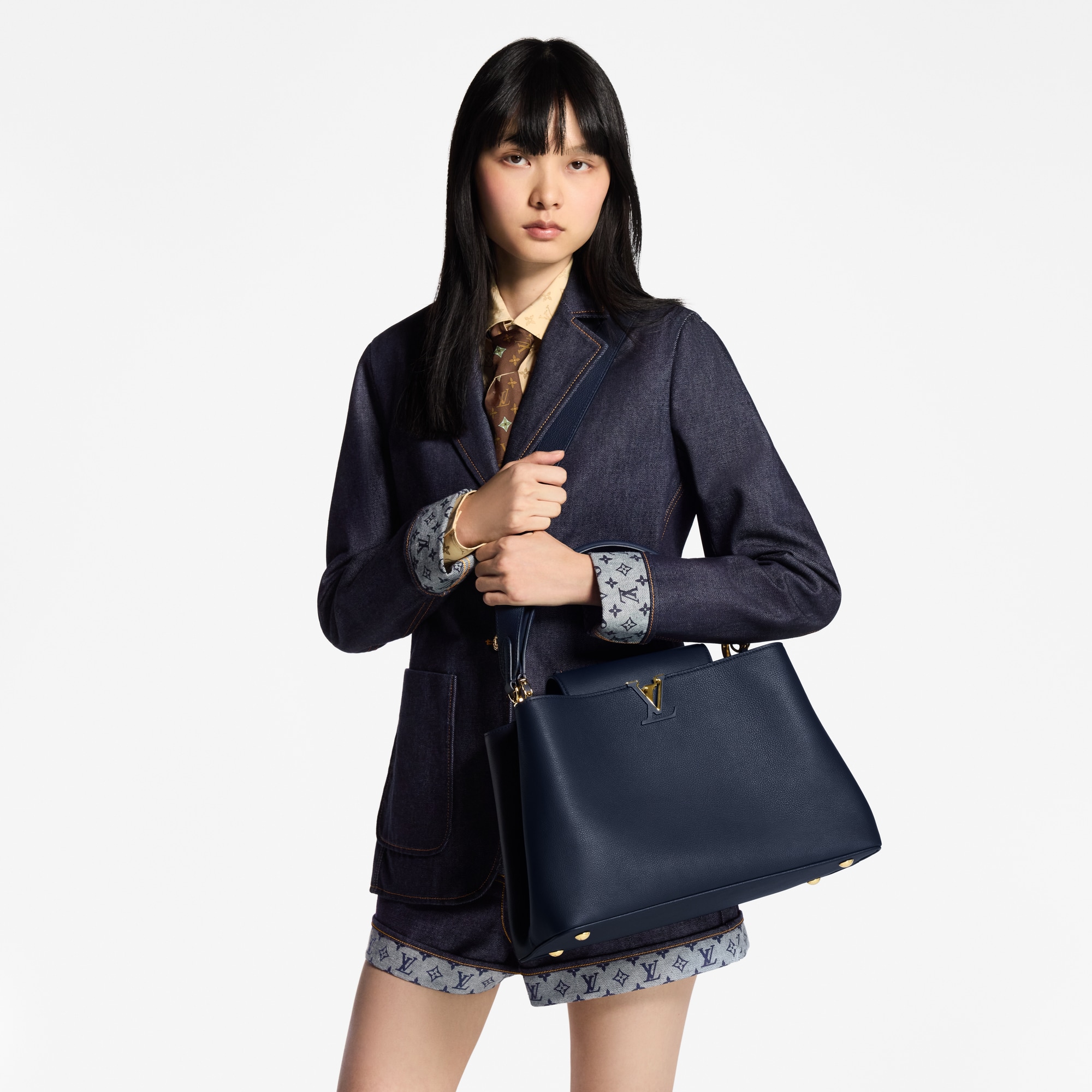 حقيبة Capucines GM Souple Capucines in Les Extraordinaires