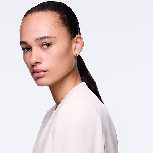 Color Blossom BB Star Ear Stud, Pink Gold and Pink Mother-of-Pearl - Per Unit in Jewelry's Categories Earrings collections by Louis Vuitton (Product zoom)