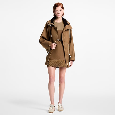 Contrast Insert Coat in Women's Ready to Wear Coats and Jackets collections by Louis Vuitton (Product zoom)