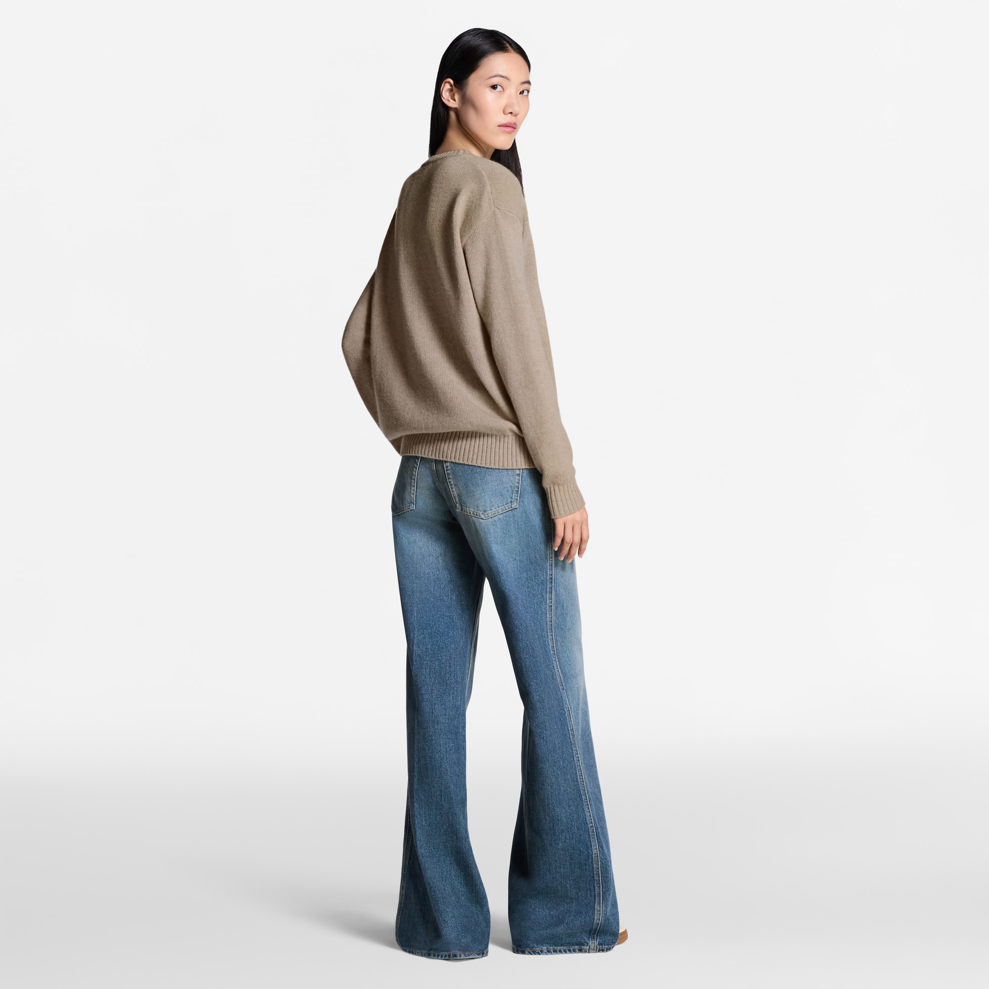 كنزة Cursive Signature  in النساء