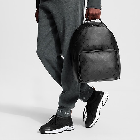 Discovery Cargo Backpack G72 in Bags and Small Leather Goods's Men Bags New collections by Louis Vuitton (Product zoom)