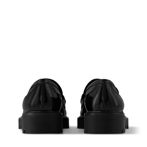 District Flat Loafer in Women's Shoes Loafers and Ballerinas collections by Louis Vuitton (Product zoom)