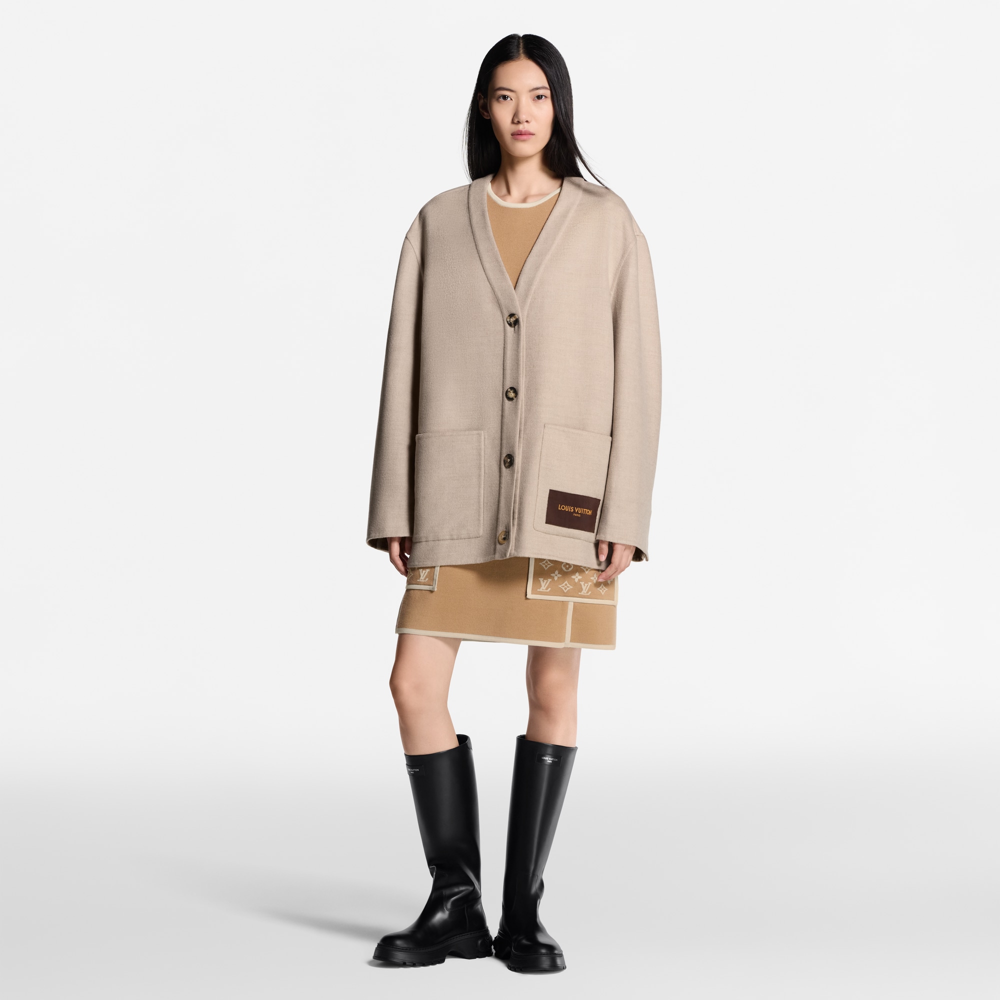 كارديجان بوجهين  in النساء