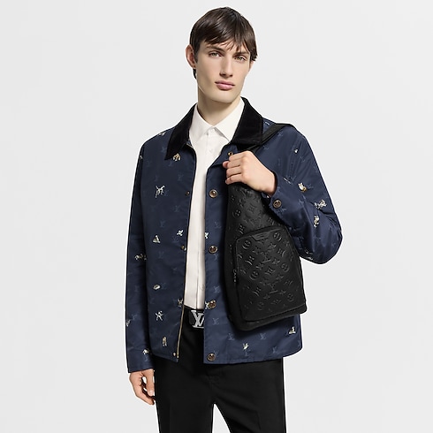 حقيبة Duo Slingbag جلد مونوجرام Shadow in الحقائب والمنتجات الجلدية الصغيرة's حقائب رجالية الجديد collections by Louis Vuitton (تكبير صورة المنتج)