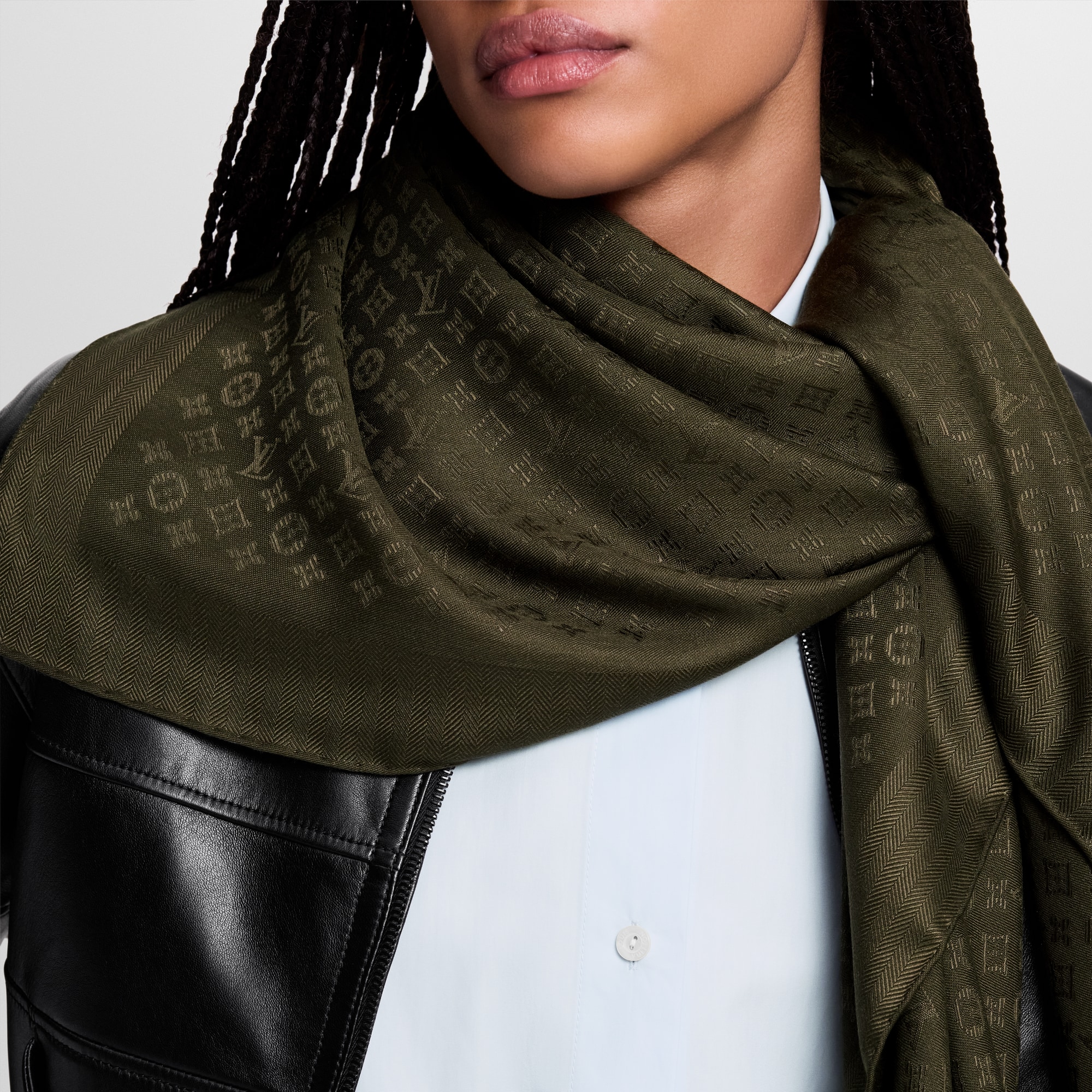 Evermore Shawl S00 in Women