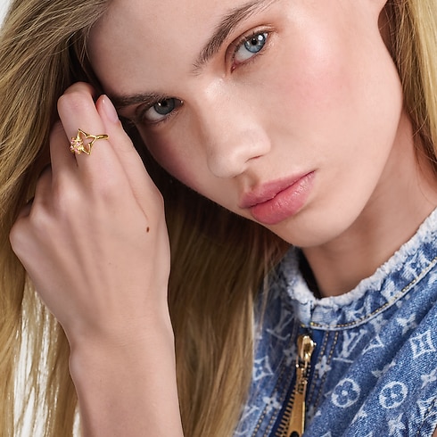 Flowergram Strass Ring S00 in Women's Fashion Jewelry Rings collections by Louis Vuitton (Product zoom)