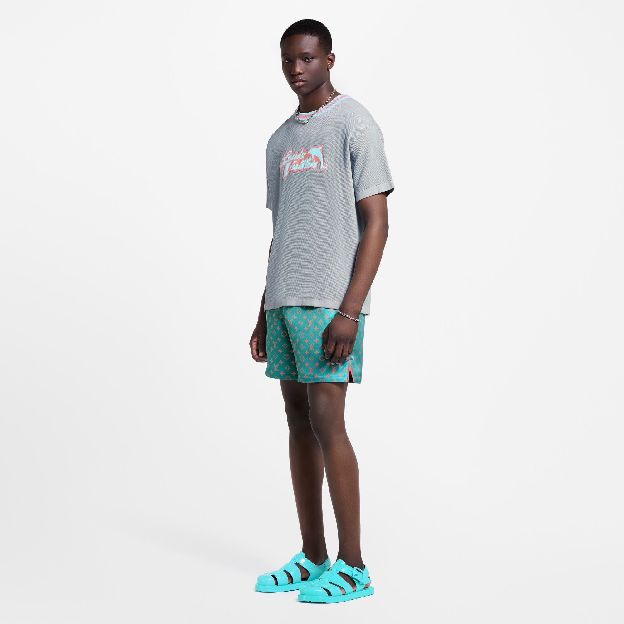 تي شيرت بياقة مستديرة ورسم غرافيكي  in الرجال