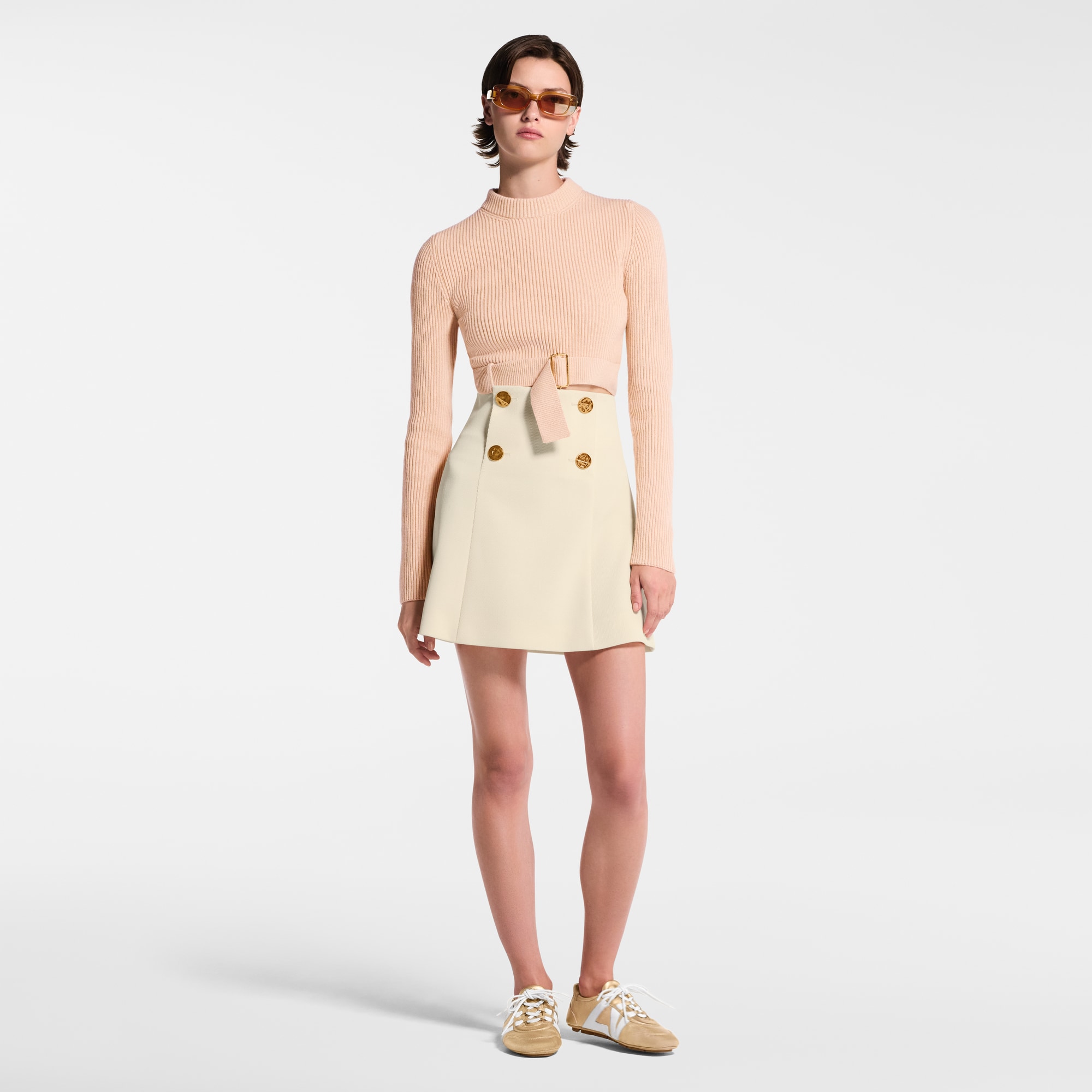 تنورة بأزرار مُستطرقة  in النساء