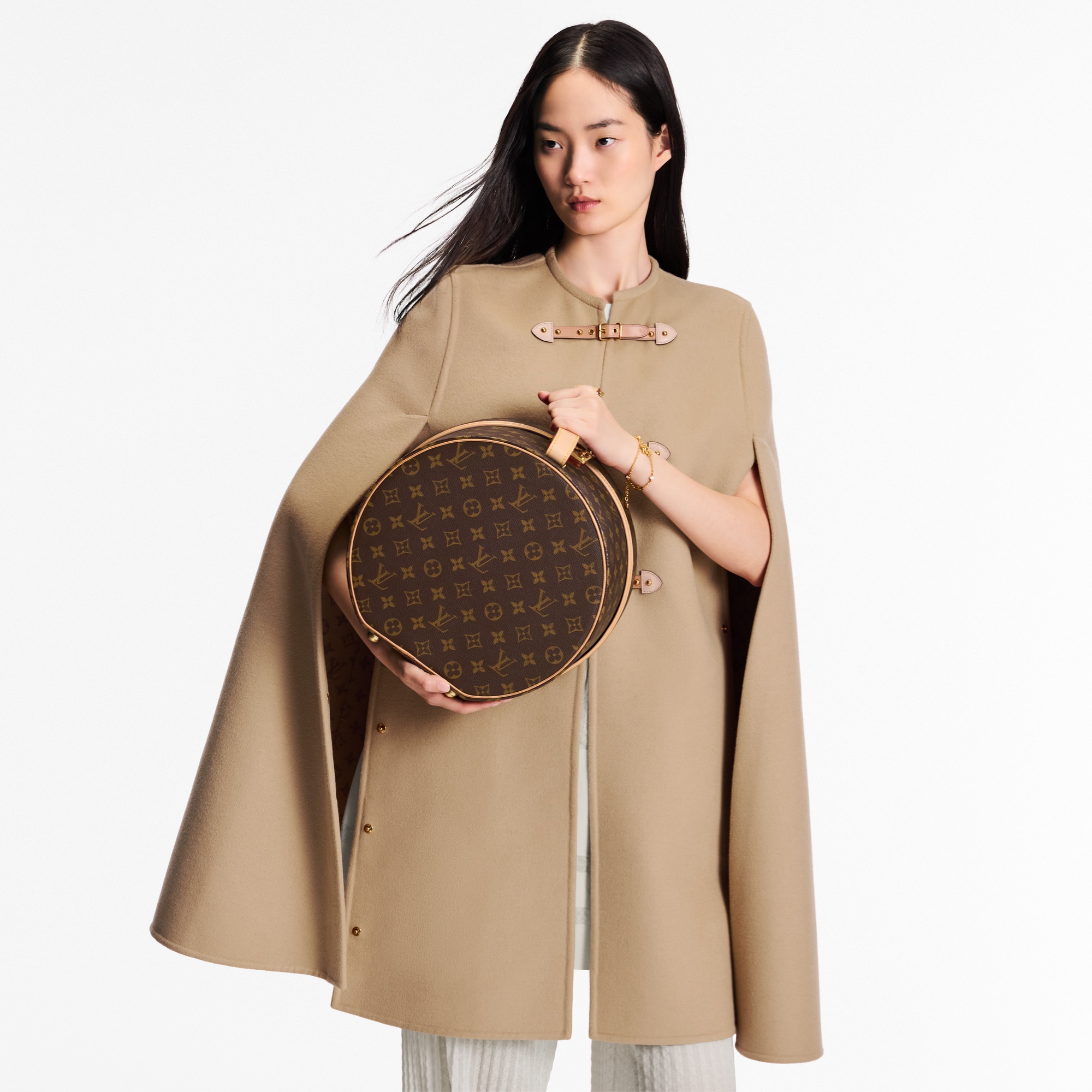 Hat Box 30 Monogram Canvas in Les Extraordinaires