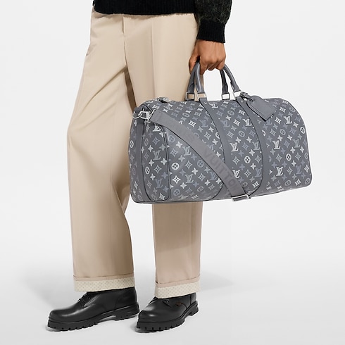 حقيبة Keepall Bandouliere 50 Monogram Shadow in الصناديق والسفر's حقائب السفر جميع حقائب السفر collections by Louis Vuitton (تكبير صورة المنتج)