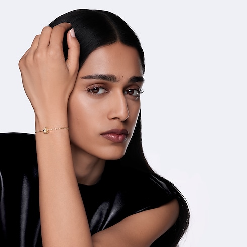 سوار على شكل سلسلة Le Damier de Louis Vuitton، من الذهب الأصفر والألماس in المجوهرات's الفئات الأساور collections by Louis Vuitton (تكبير صورة المنتج)