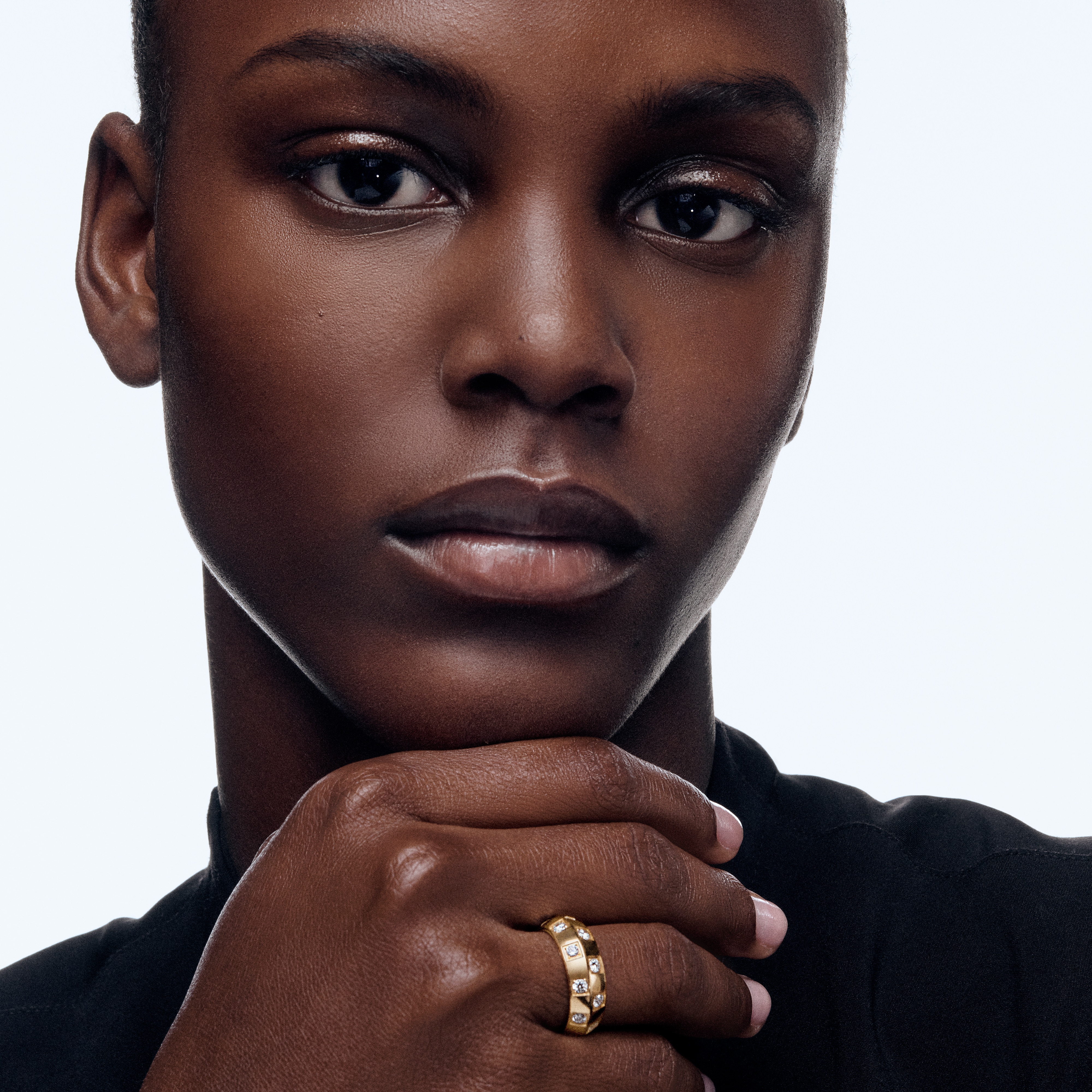 خاتم Le Damier de Louis Vuitton بحجم كبير، من الذهب الأصفر والألماس  in المجوهرات