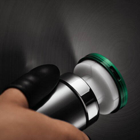 ساعة Louis Vuitton Escale، أوتوماتيك، بقطر 40 مم، بلاتينيوم وملكيت in الساعات's مجموعات الساعات Escale collections by Louis Vuitton