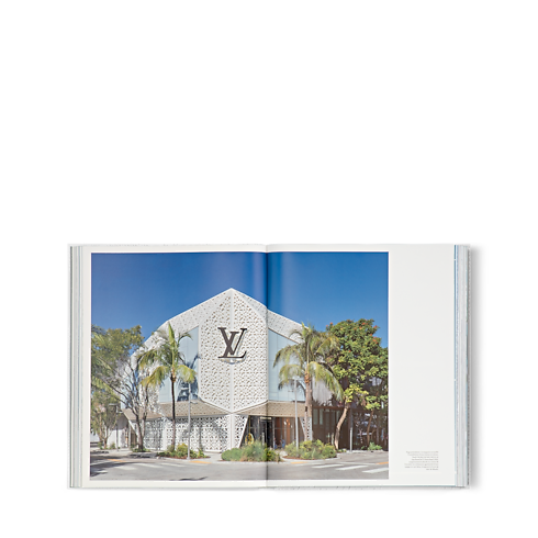 Louis Vuitton Skin: Architecture of Luxury NYC in Trunks, Travel and Home's Library Hard Cover Books collections by Louis Vuitton (Product zoom)