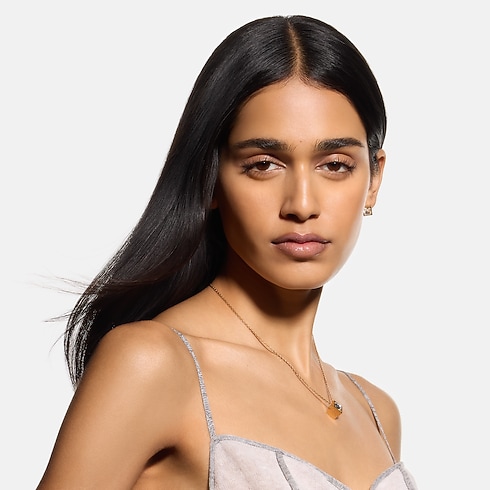 مرطب الشفاه - LV Baume - 098 in العطور والتجميل's الشفاه } collections by Louis Vuitton (تكبير صورة المنتج)
