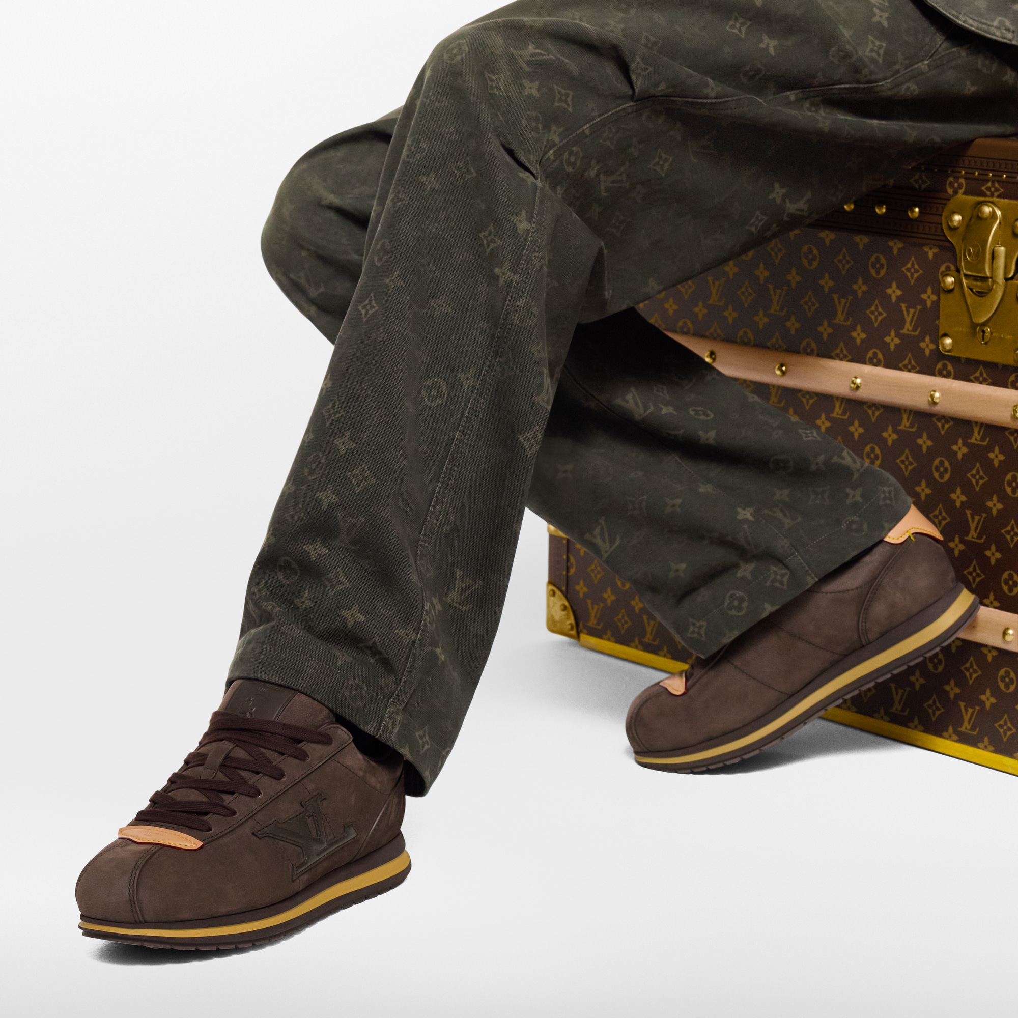 حذاء LV BUTTERSOFT  in الرجال