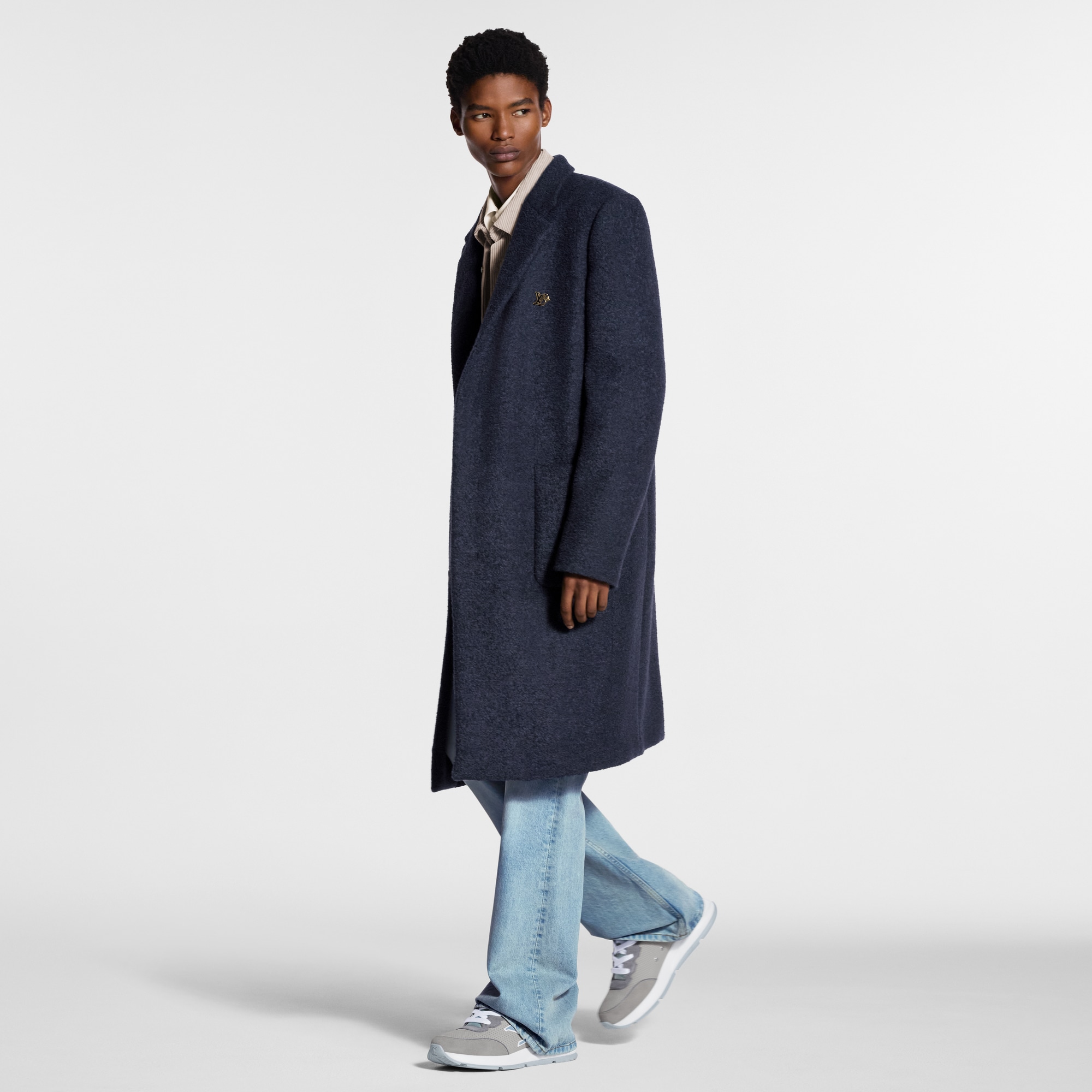 LV Classic Sneaker  in Men