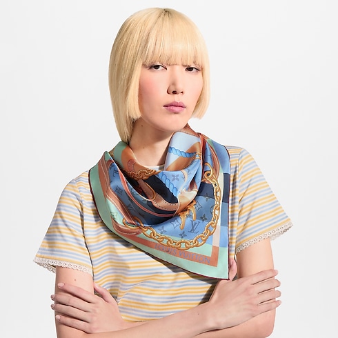 LV Classic Strap Square 90 S00 in Women's Accessories Silk Squares and Bandeaus collections by Louis Vuitton (Product zoom)