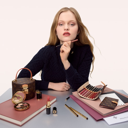 LV Crayon - قلم تحديد الشفاه - 191 in العطور والتجميل's هدايا الجمال } collections by Louis Vuitton