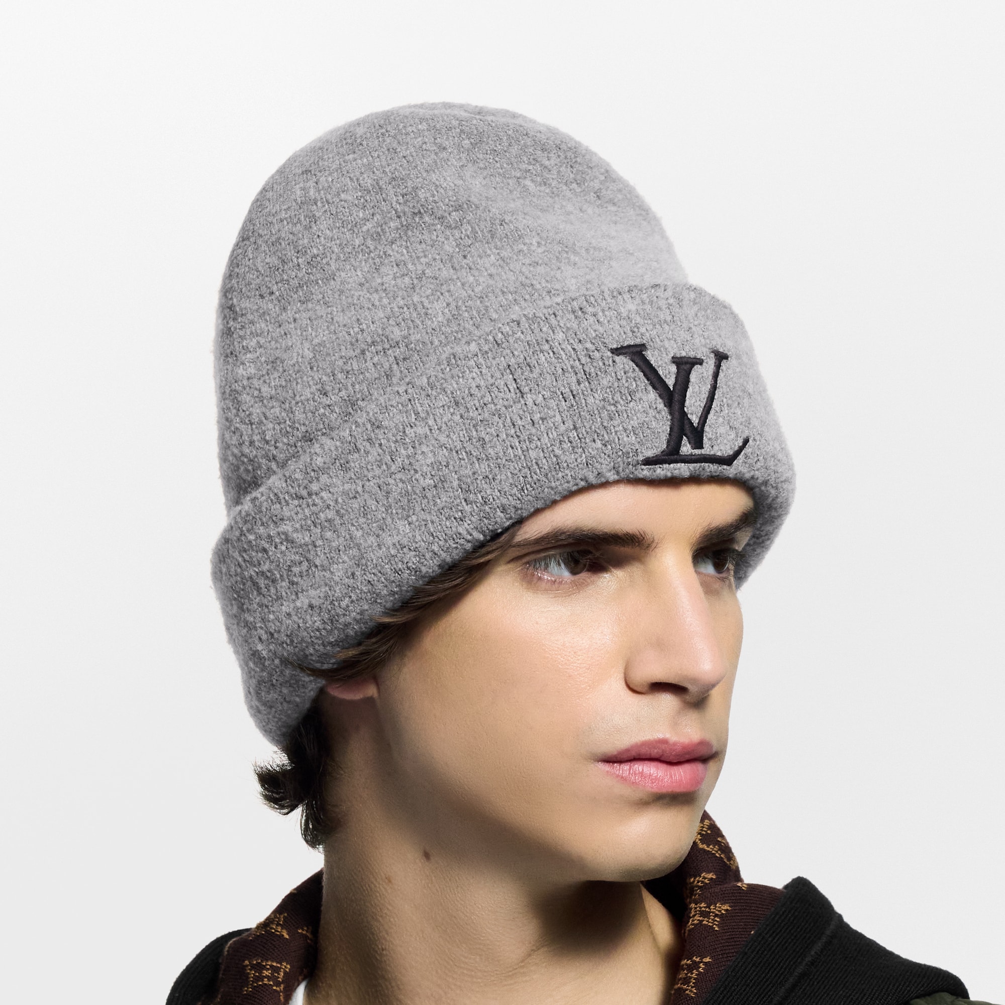 LV Crush Monogram Surplus Beanie S00 in Men