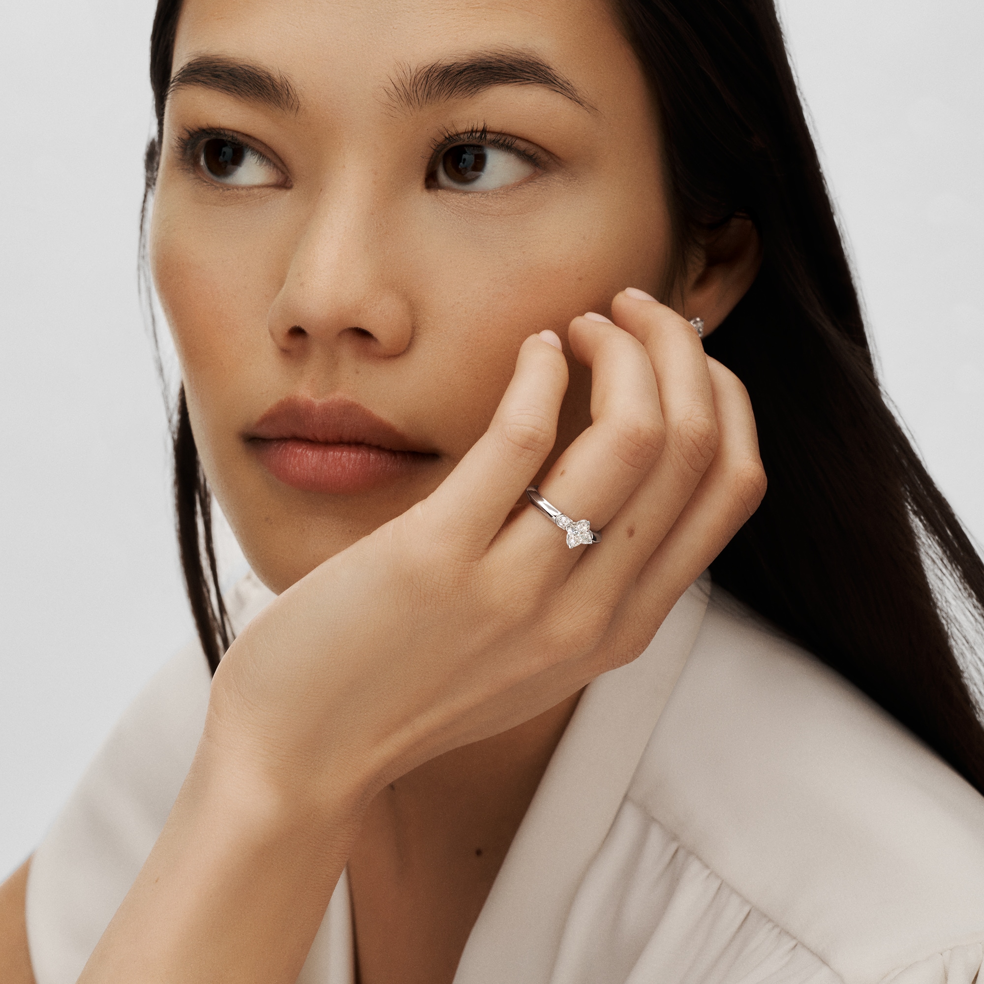 خاتم LV Diamonds Solitaire، ماسة على شكل نجمة LV Monogram  in المجوهرات