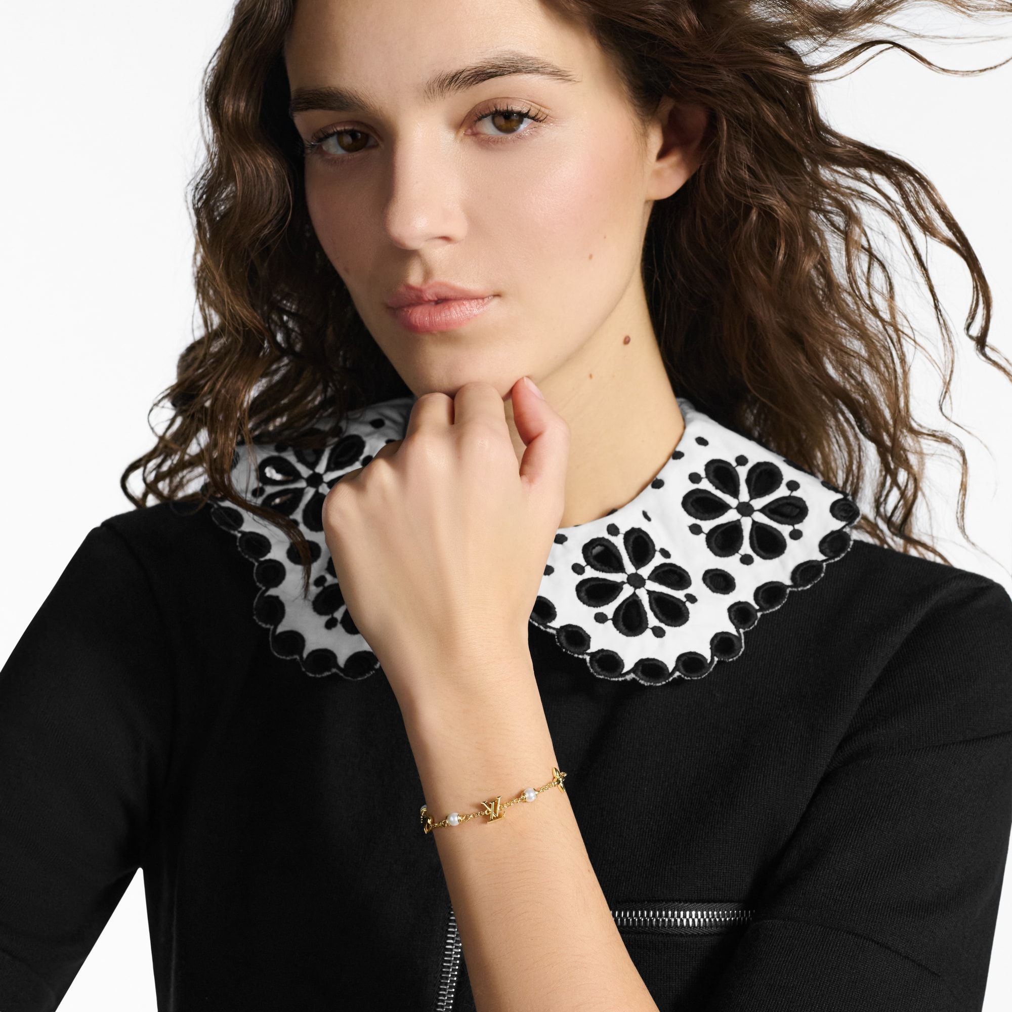 LV Heart Bracelet S00 in Women