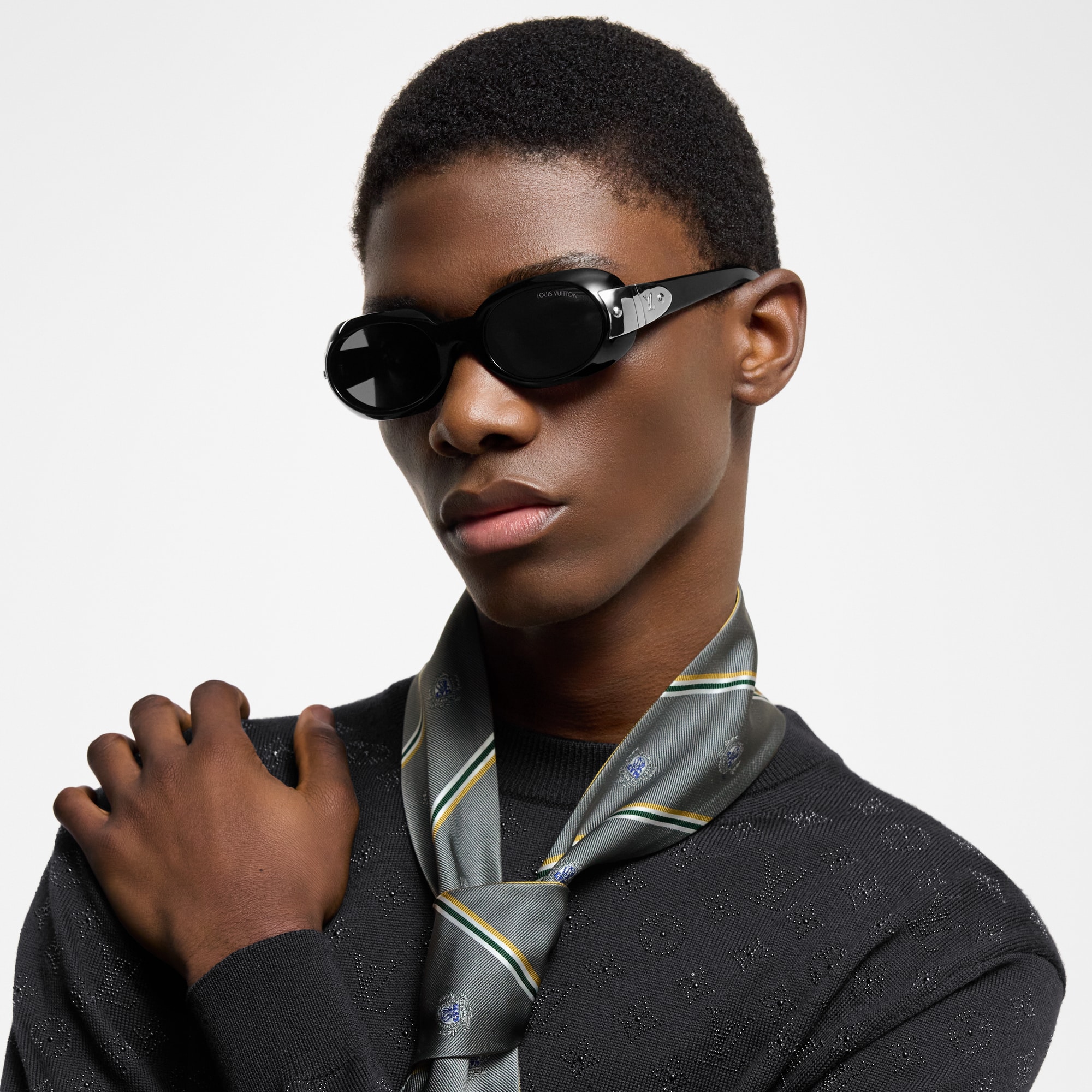 LV Hinge Sunglasses S00 in Men