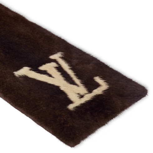 LV Initiales Fur Scarf S00 in Men's Accessories Scarves collections by Louis Vuitton (Product zoom)