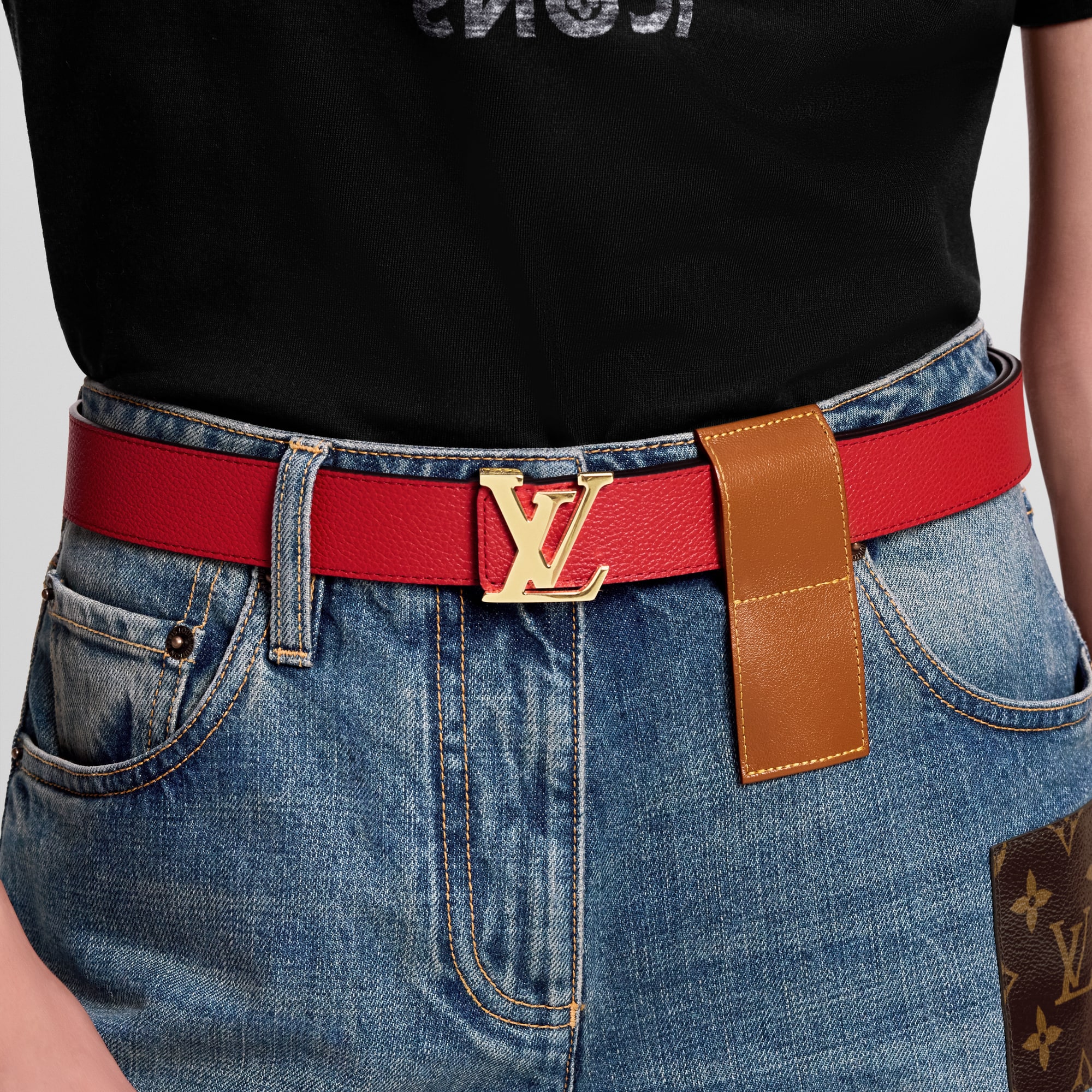 LV Initials 30 mm Reversible Belt Monogram in Women