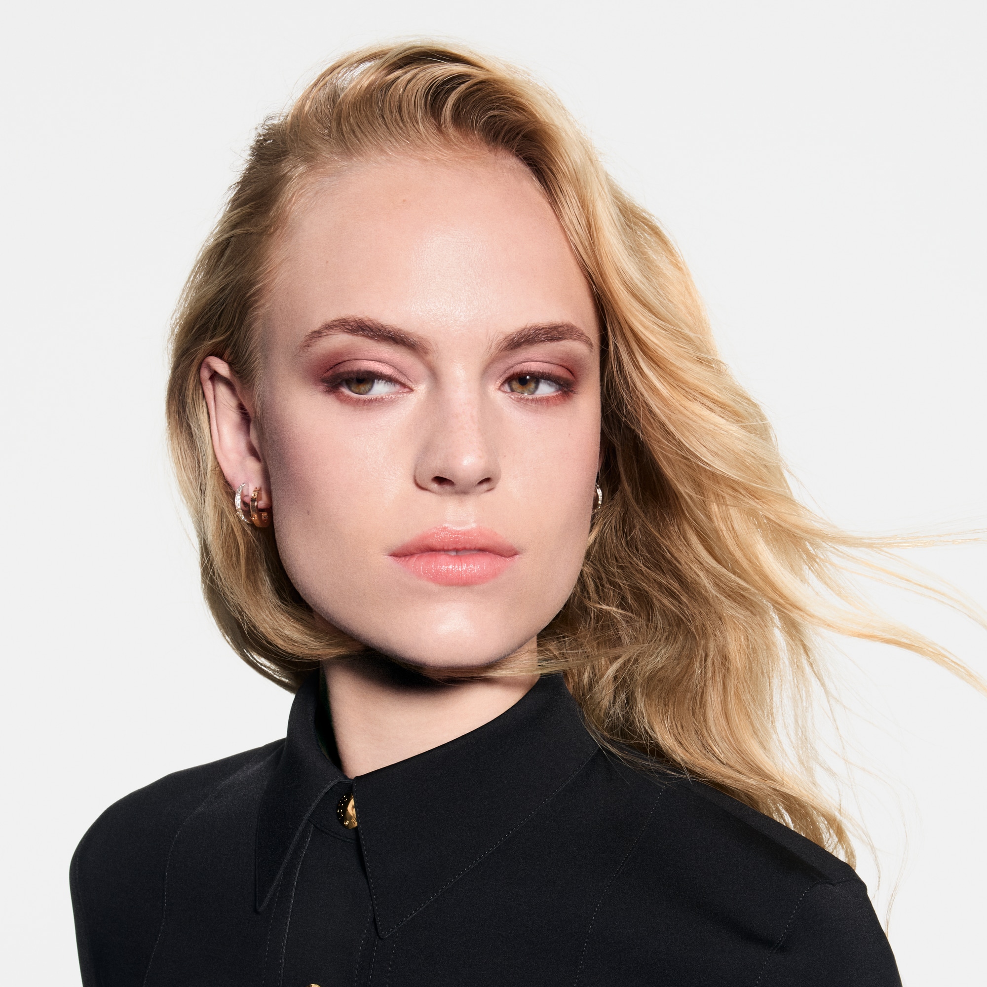 LV Ombres - Eyeshadow Palette  in Perfumes and Beauty 