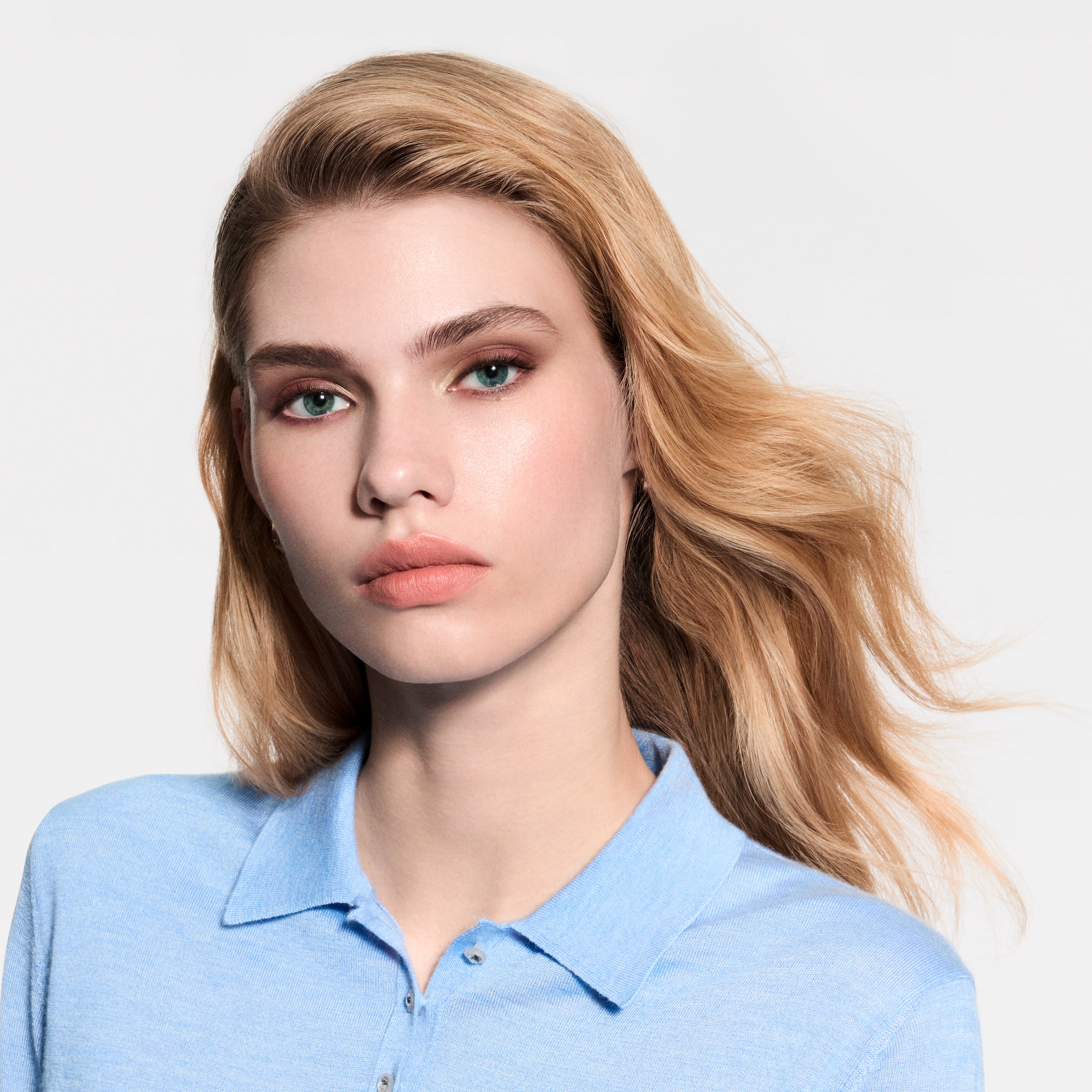 LV Ombres - Eyeshadow Palette Refill  in Perfumes and Beauty 