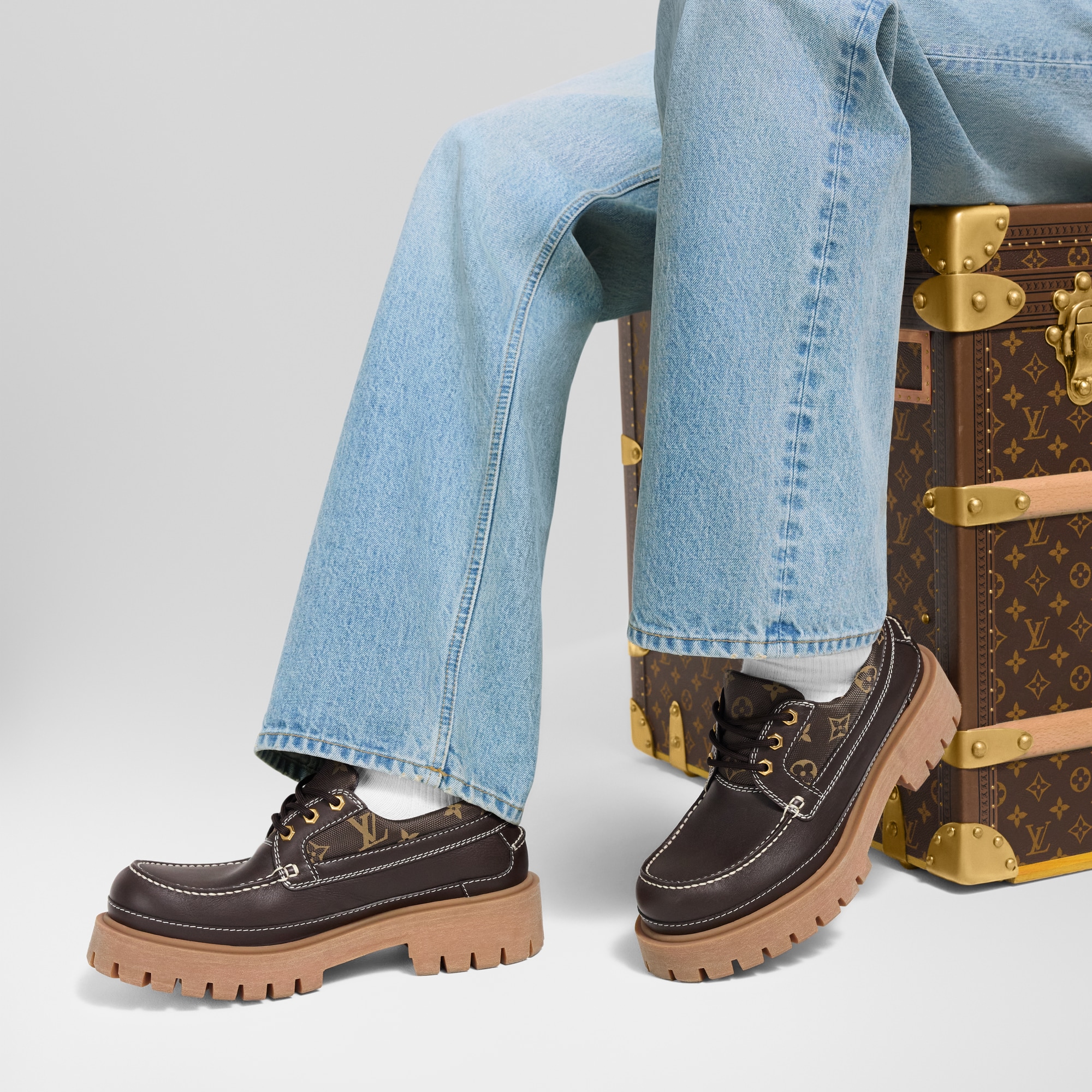 حذاء LV Remix  in الرجال