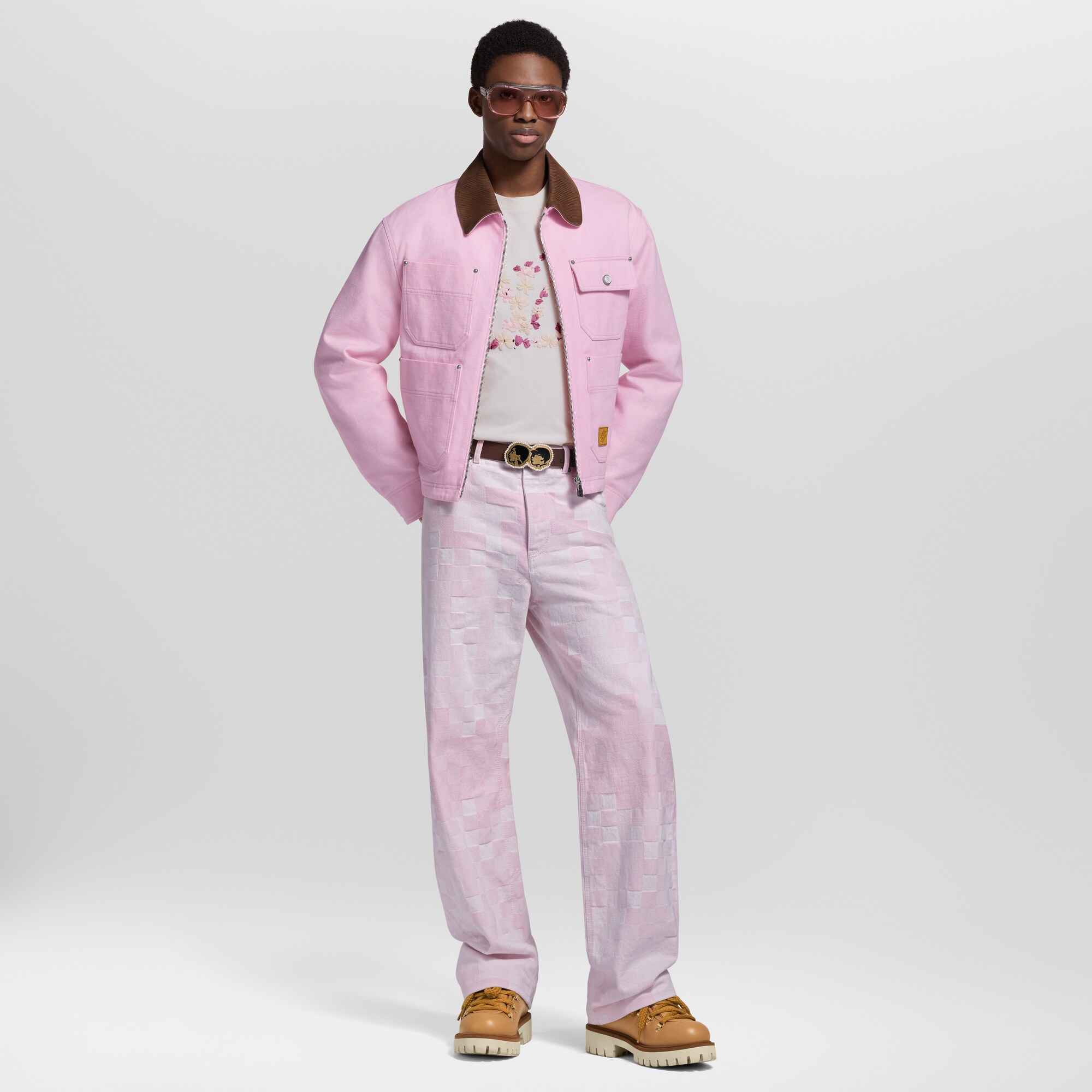 LV Remix Derby  in Men