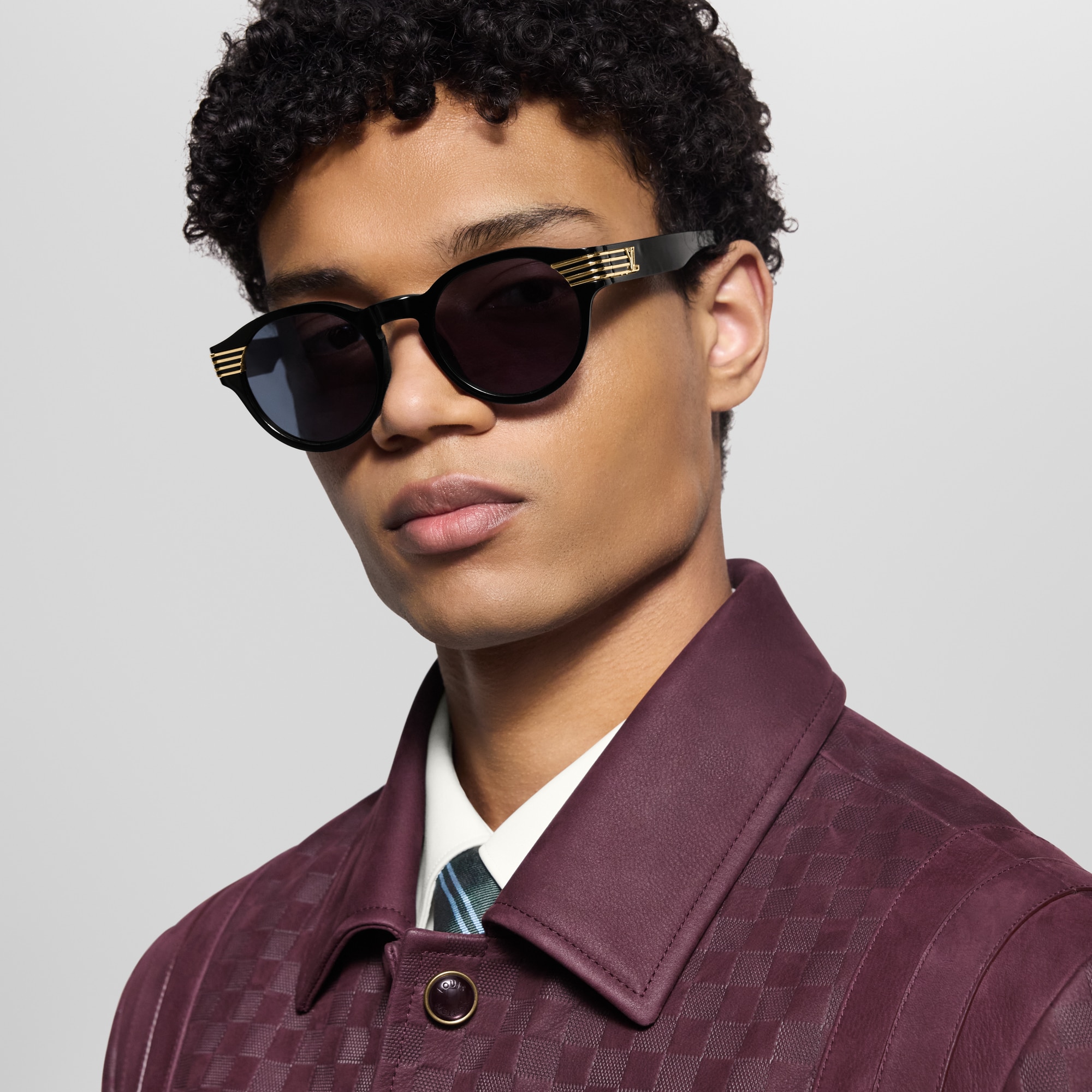 LV Slide Round Sunglasses S00 in Men