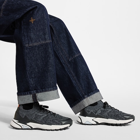 حذاء LV Tatic Knit الرياضي in الرجال's الأحذية أحذية رياضية collections by Louis Vuitton (تكبير صورة المنتج)