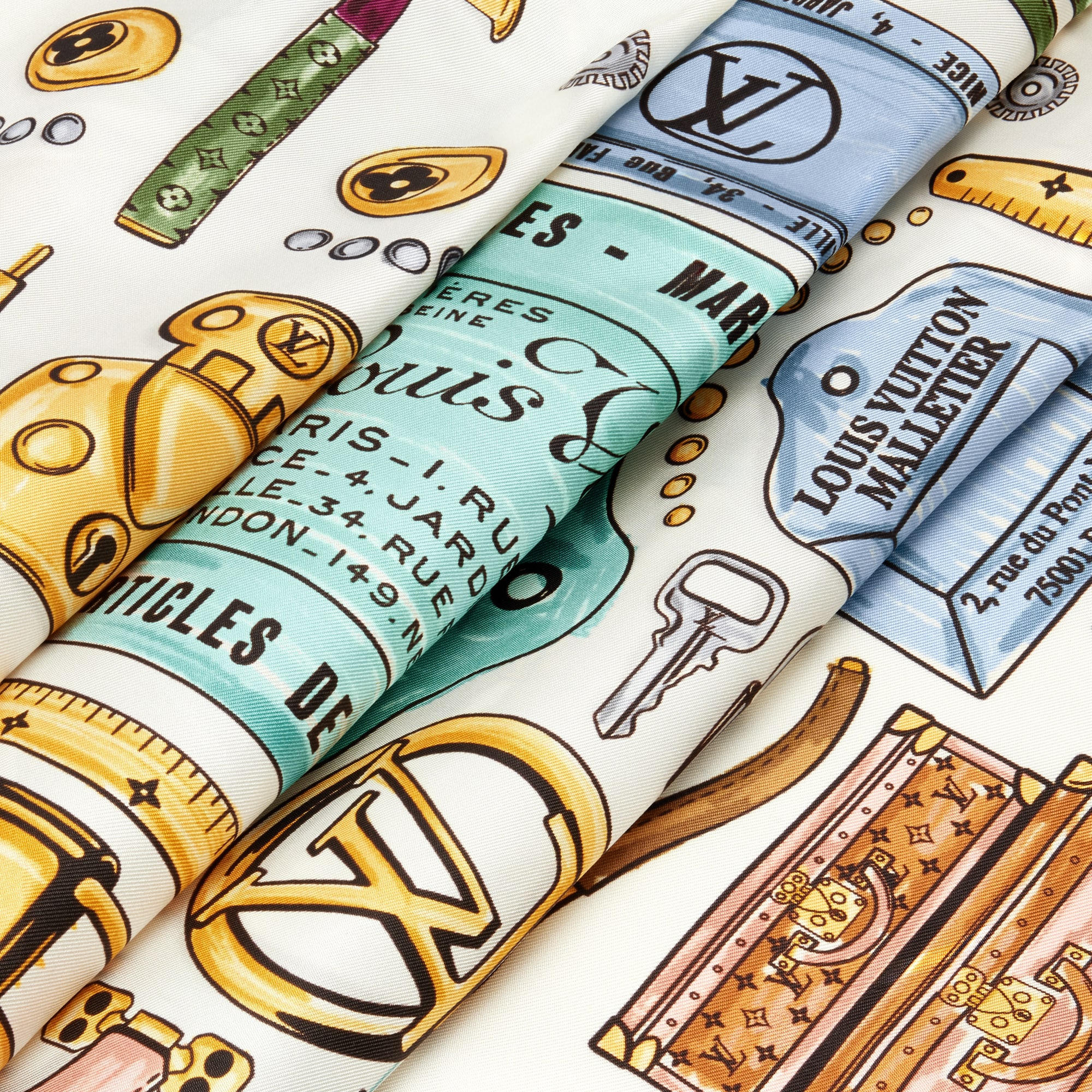 LV Tool Box Square 90 S00 in Women