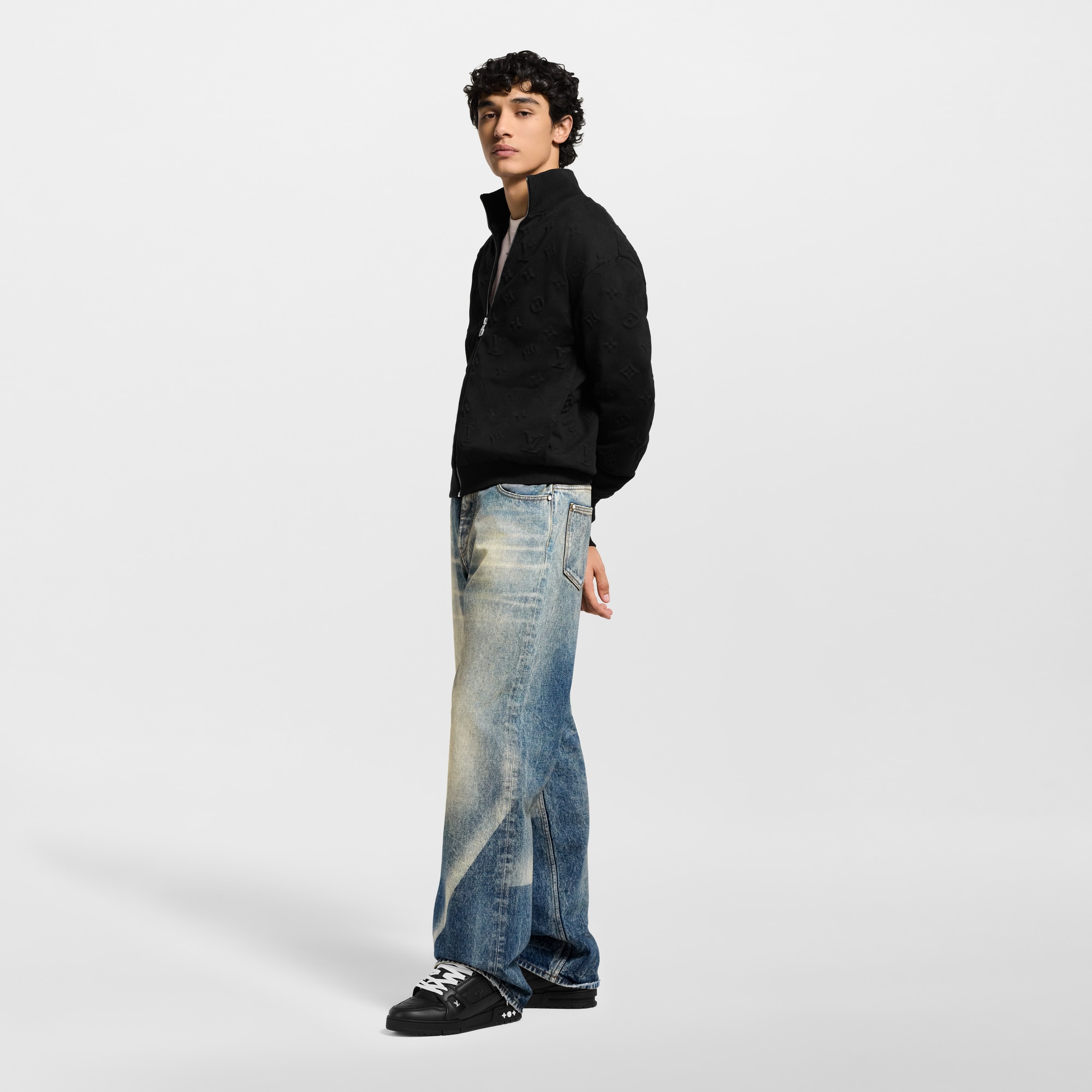 LV Trainer Sneaker  in Men