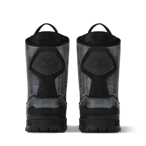 حذاء LV Trainer طويل للجليد in الرجال's الأحذية أحذية حتى الكاحل collections by Louis Vuitton (تكبير صورة المنتج)