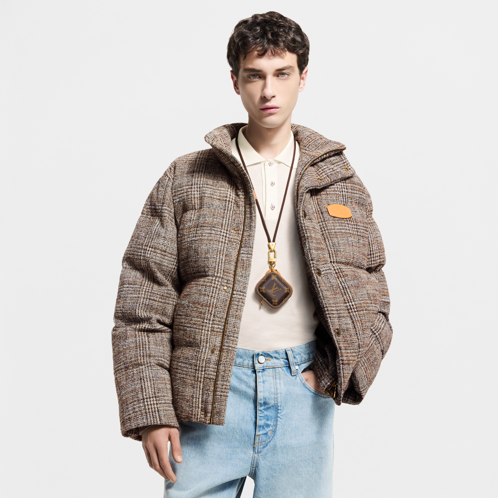 LV Tune Key Holder and Bag Charm S00 in Men