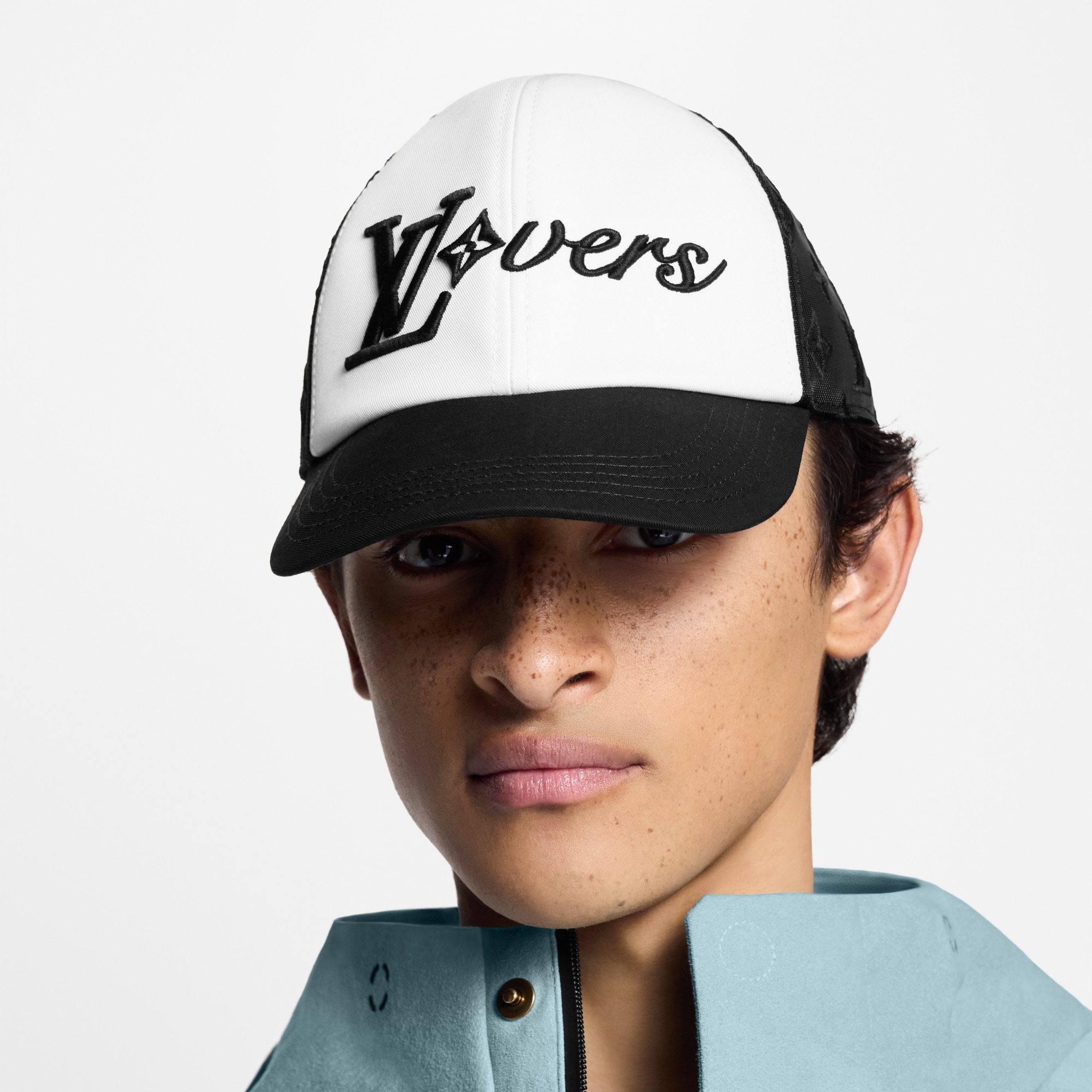 LV Vers Mesh Cap S00 in Men