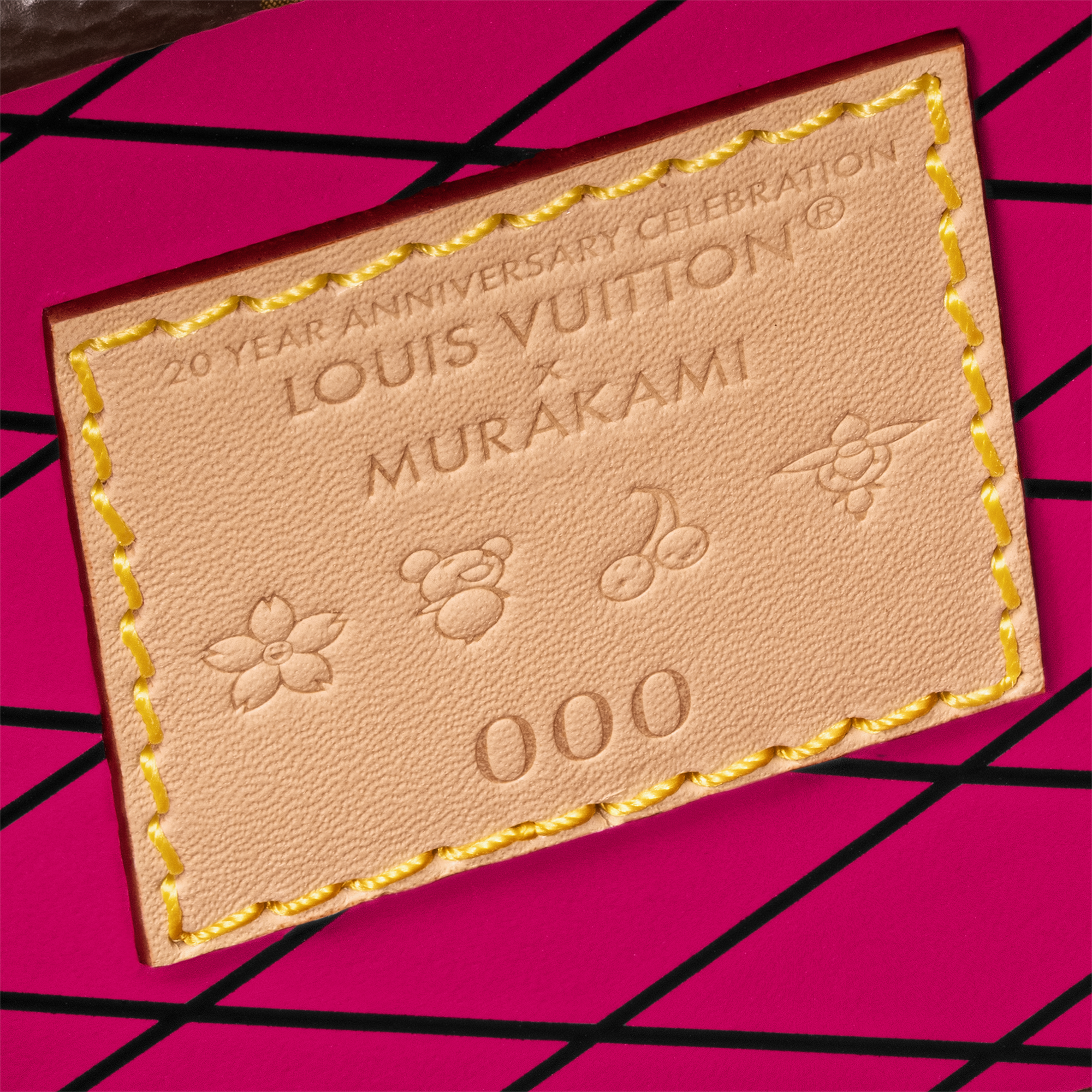 حقيبة Petite Malle من مجموعة LV x TM Monogram in الحقائب والمنتجات الجلدية الصغيرة