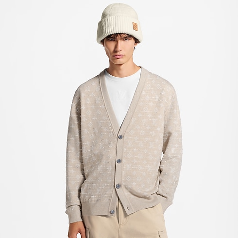 كارديجان بنقشة Monogram in الرجال's الملابس جميع الملابس collections by Louis Vuitton (تكبير صورة المنتج)