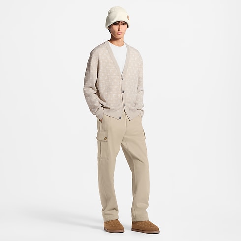 كارديجان بنقشة Monogram in الرجال's الملابس جميع الملابس collections by Louis Vuitton (تكبير صورة المنتج)