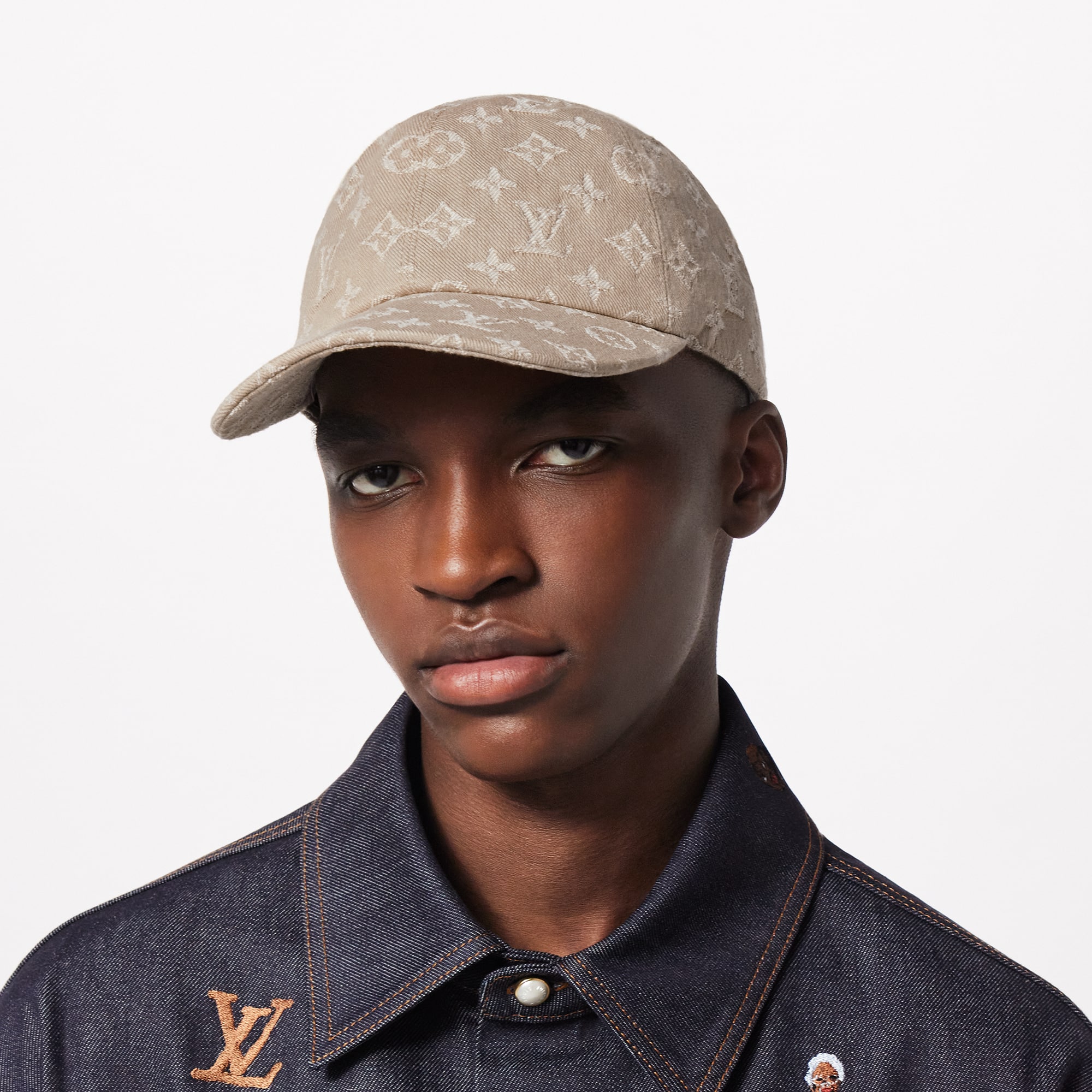 LOUIS VUITTON ルイヴィトン キャップ・モノグラム エッセンシャル 